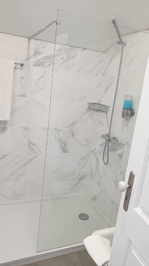 フンシャルEdificio Charles 303アパートメント エクステリア 写真